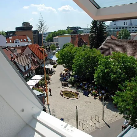 Wettbachplatz 2* Sindelfingen